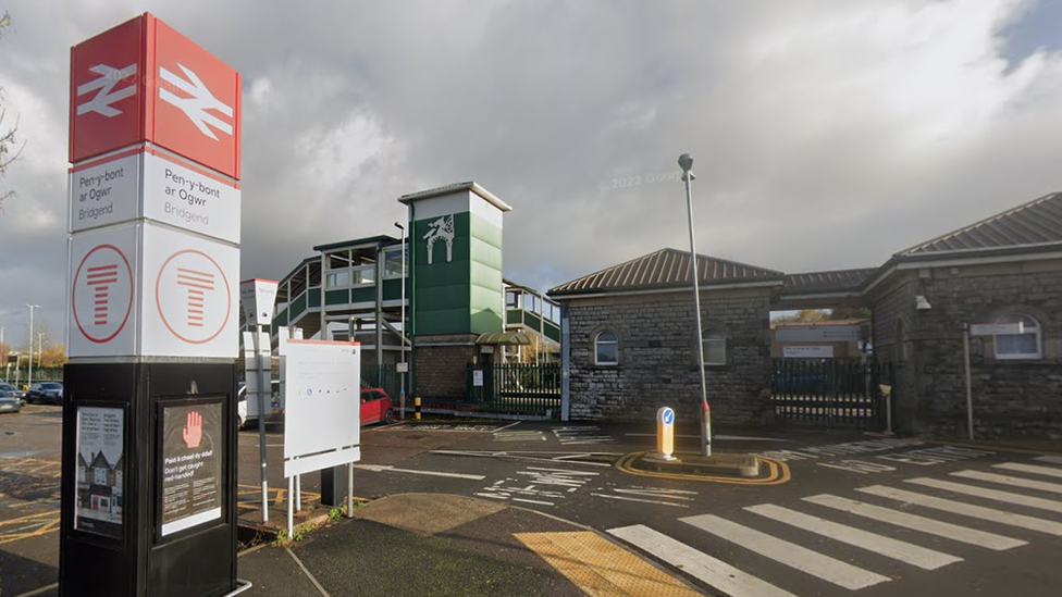 Bridgend railway station