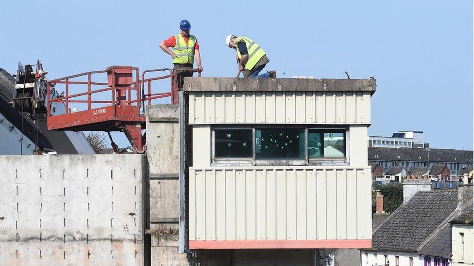 Downpatrick sangar demolition, 14 September 2016