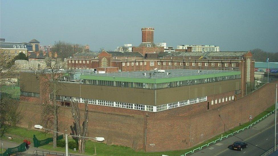 Reading Prison