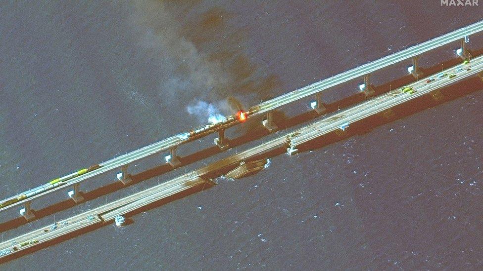 Close up view of damaged bridge.