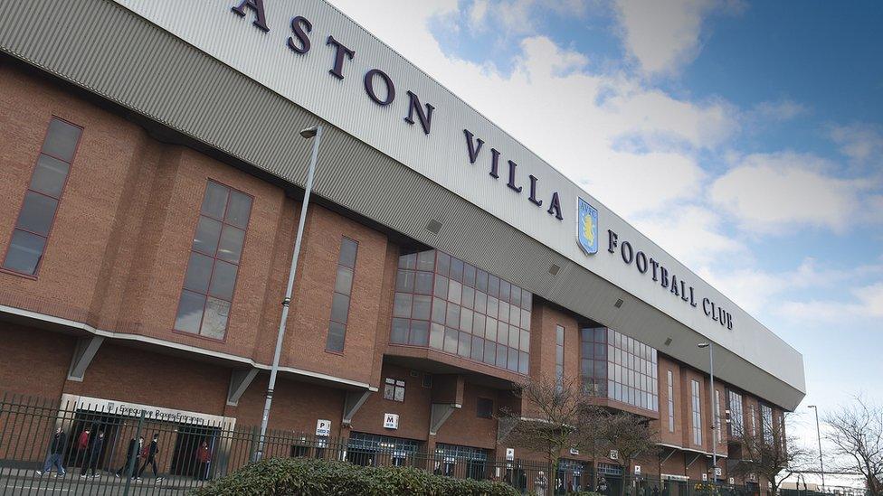 Villa Park