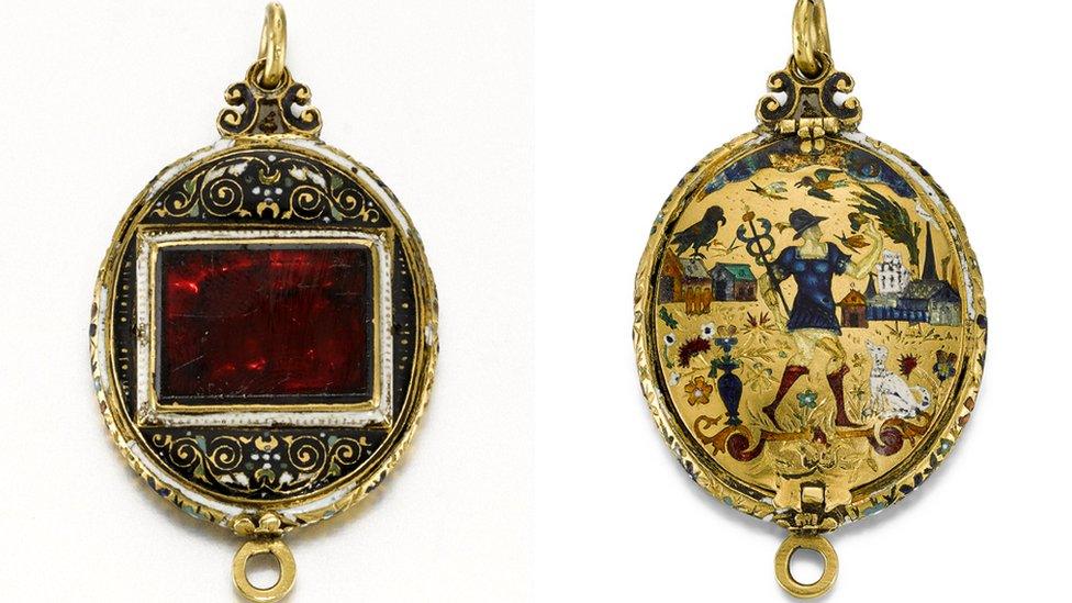 The Fettercairn Jewel,