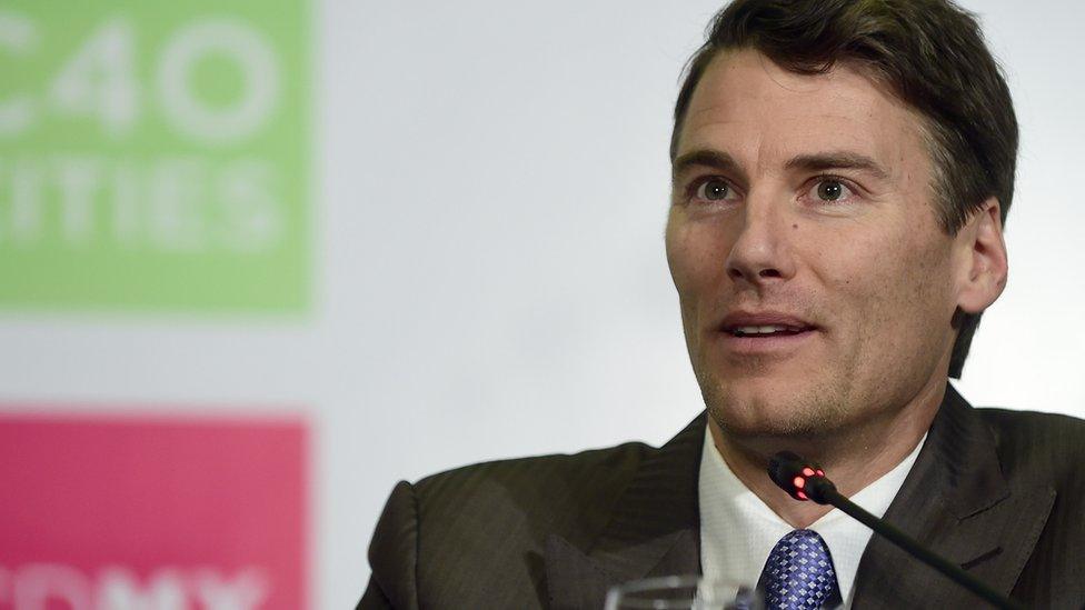 Canadian Gregor Robertson, Mayor of Vancouver, speaks during the press conference 'Air Quality Declaration' at the Hilton Hotel in Mexico City, on December 2, 2016