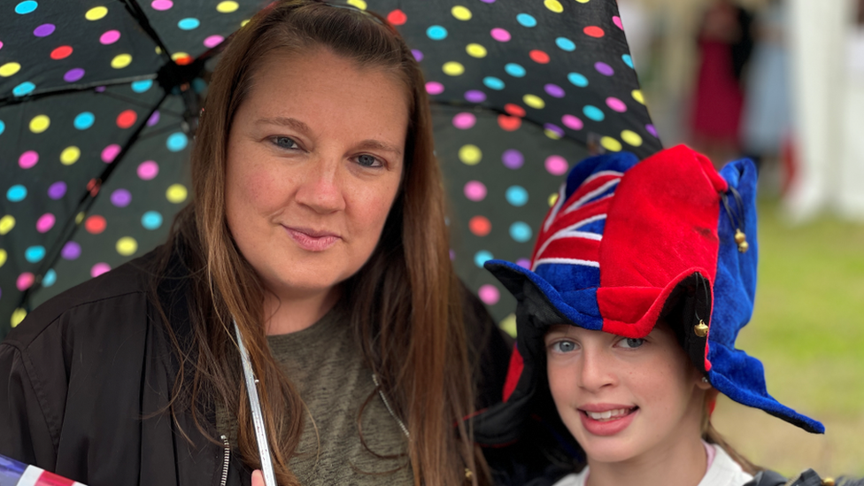 Chelle and daughter Evie