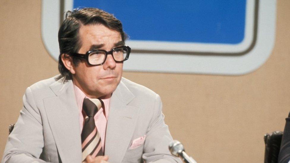 Ronnie Corbett