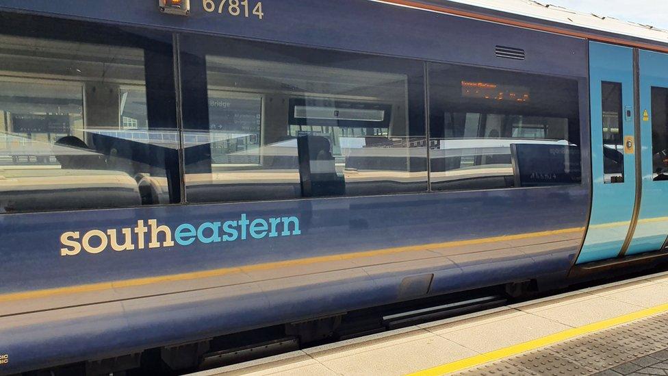 Southeastern train at London Bridge