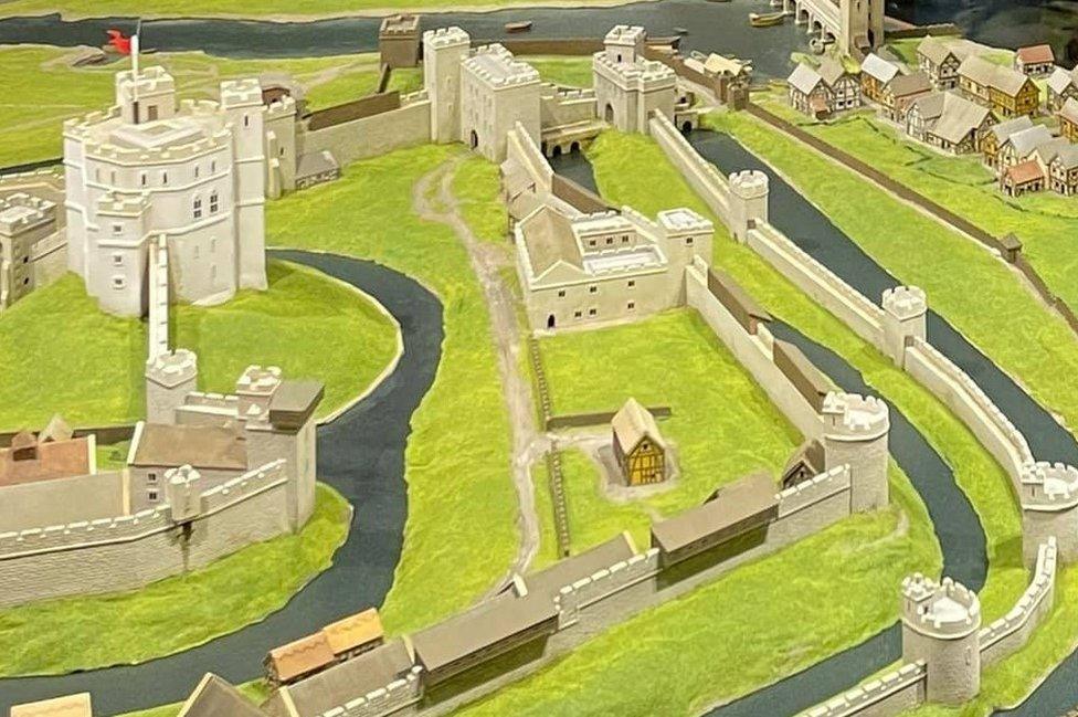 Reconstruction of Wallingford Castle