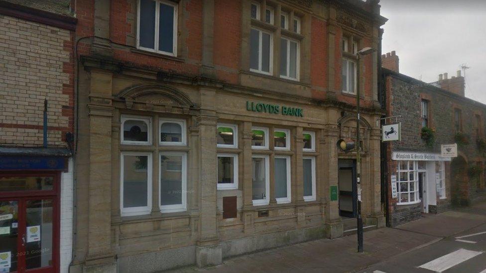 Lloyds Bank, South Molton