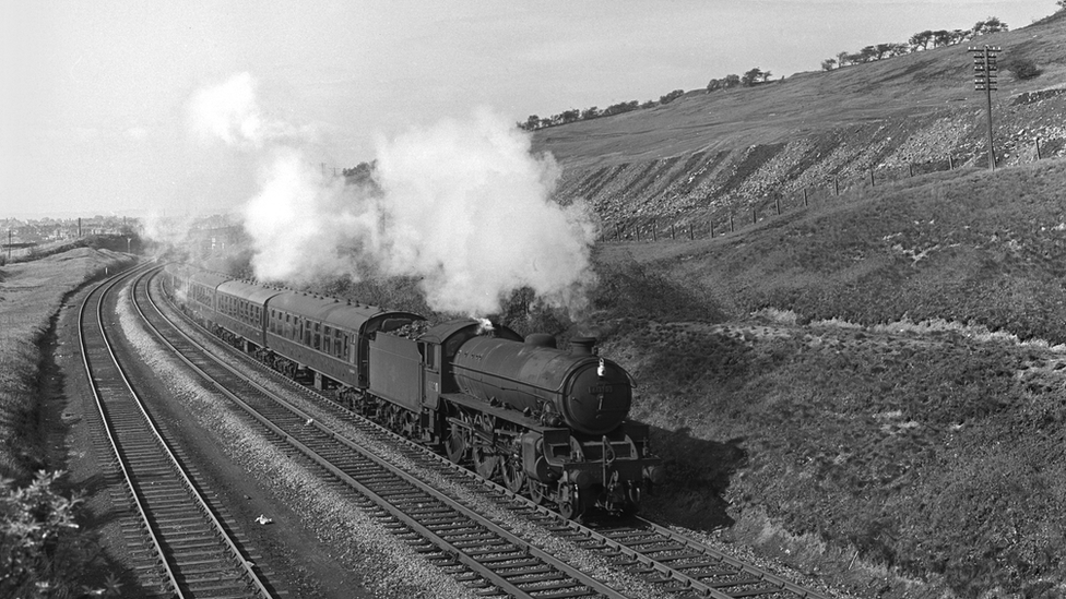 B1 class locomotive at Beeston, West Yorkshire, 1961