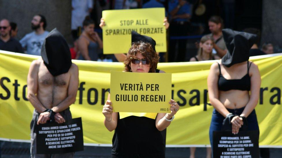 Amnesty International protest in Rome, July 2016