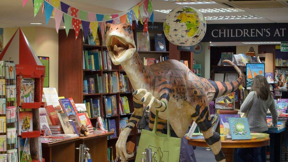 The dinosaur being hosted by Blackwell's book shop