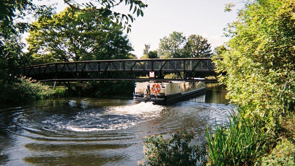 John Bunyan boat in Bedford