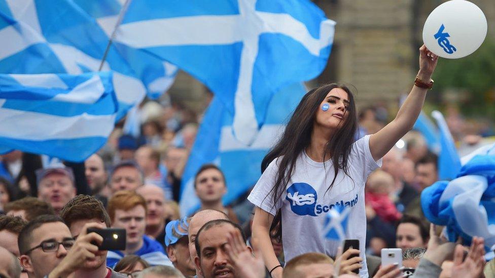 Yes activists gather in George Square on September 17, 2014