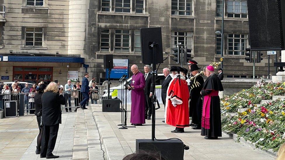 Proclamation in Leeds