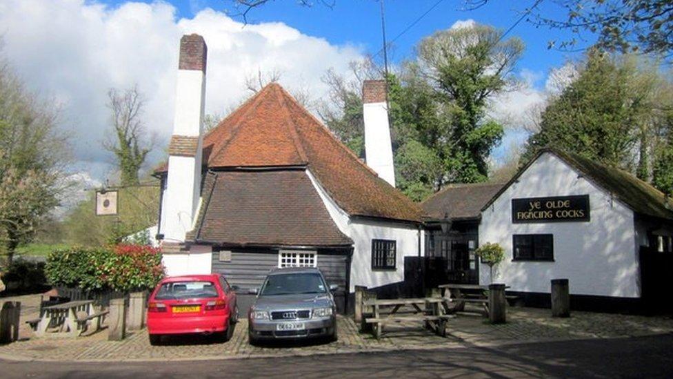 Ye Olde Fighting Cocks, St Albans