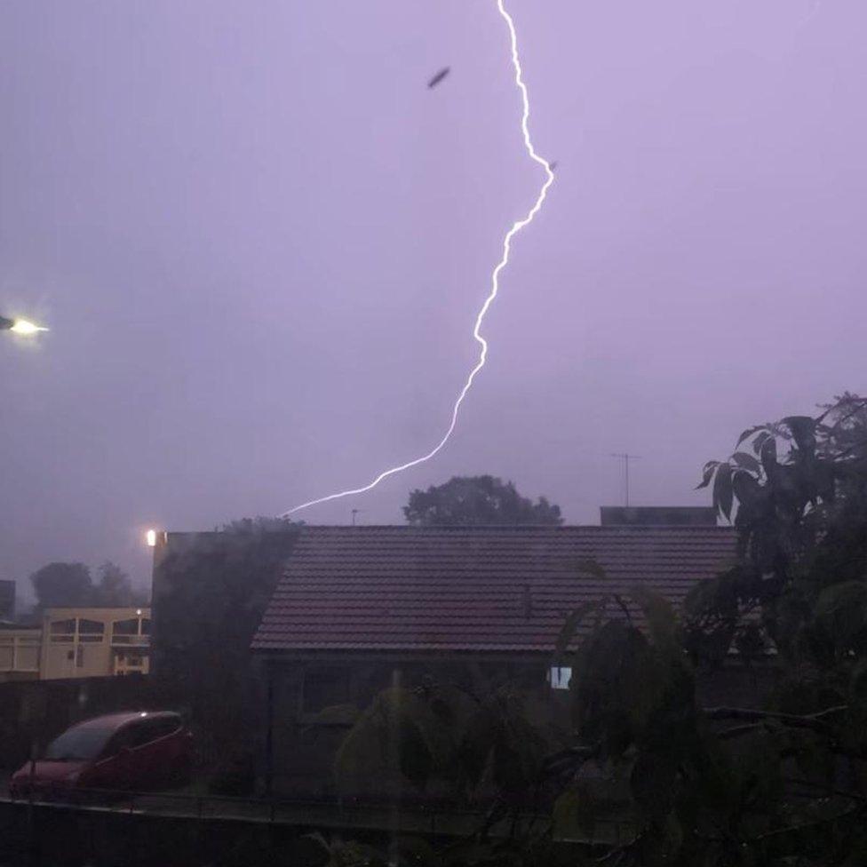 lightning in Glenrothes