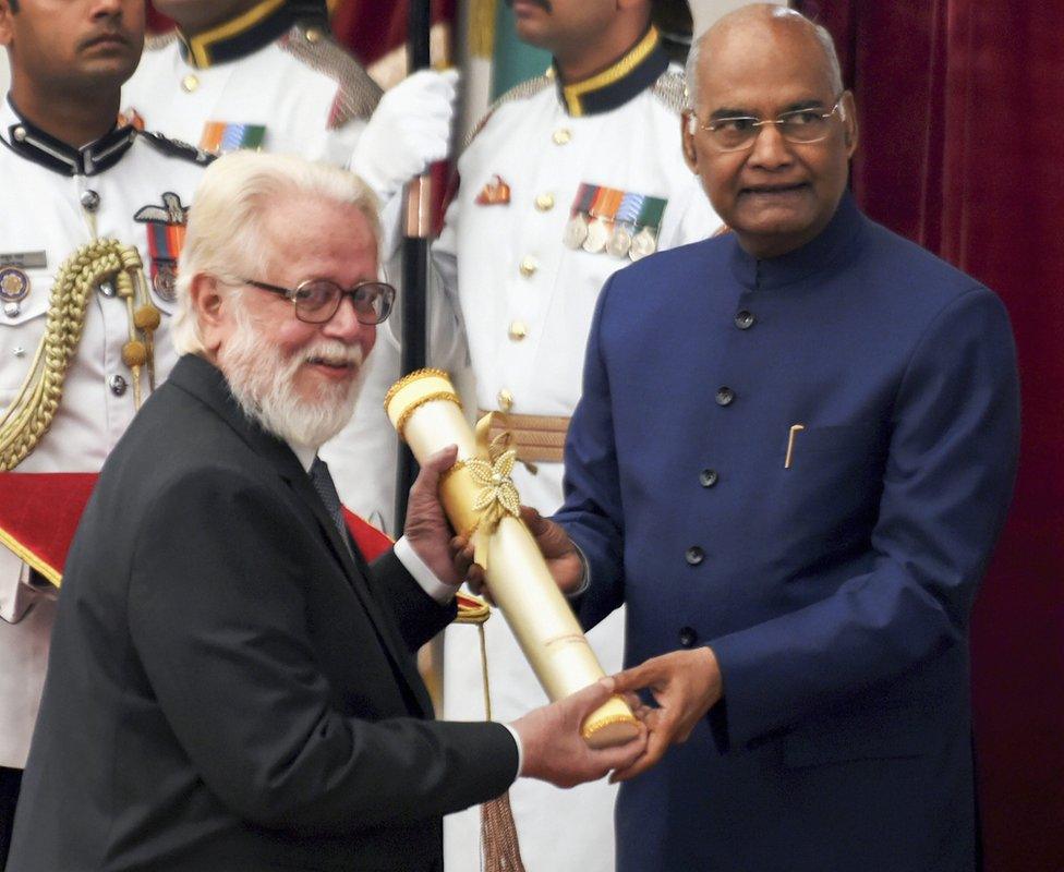 Nambi Narayanan with President Ramnath Kovind