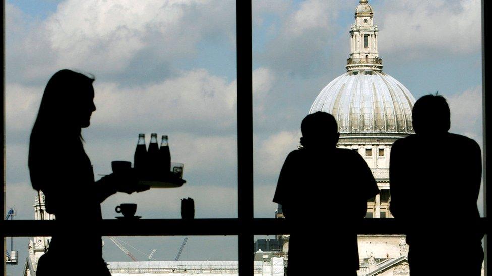 Cafe looking at St Pauls Cathedral