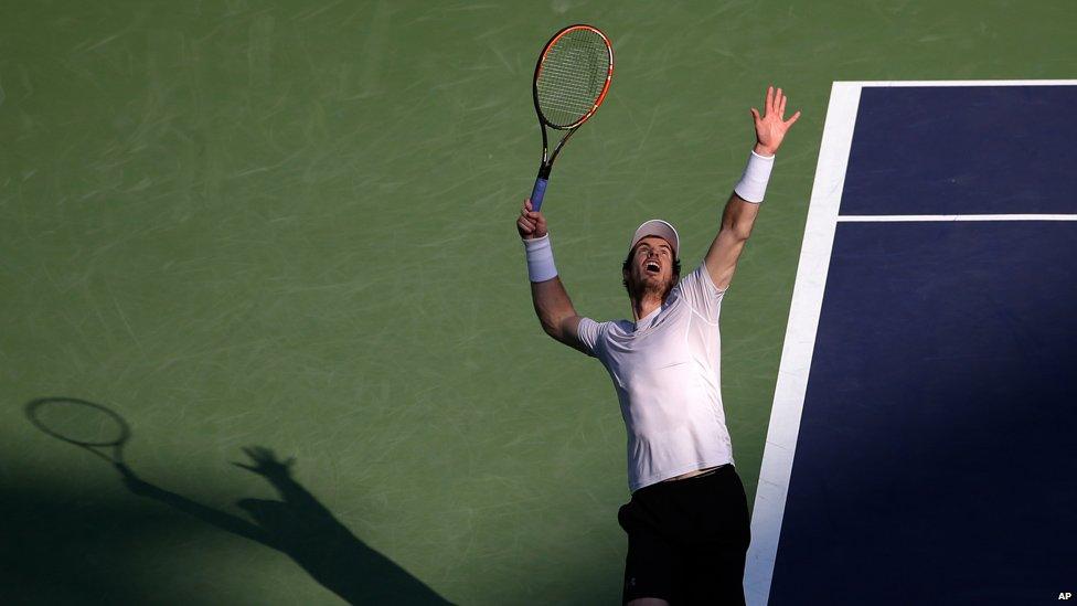 Andy Murray serving