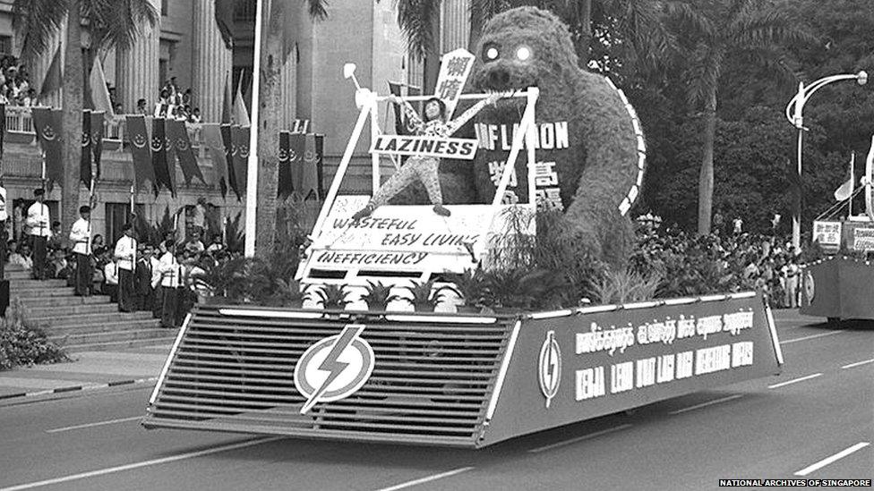 Float at 1974 National Day parade; Ministry of Information and the Arts Collection, courtesy of National Archives of Singapore