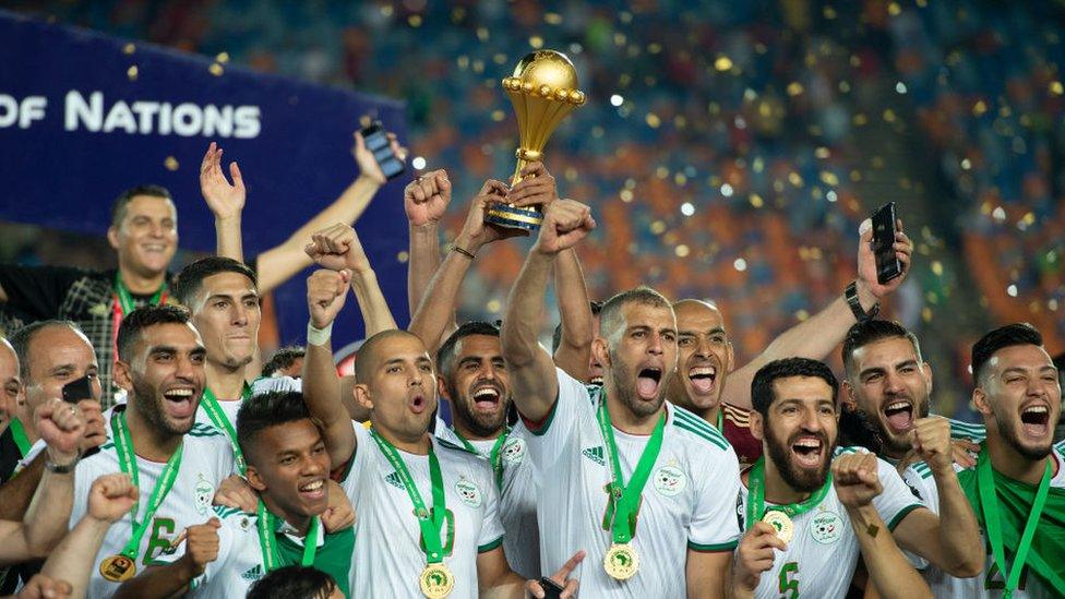 Algeria lifting the trophy in 2019