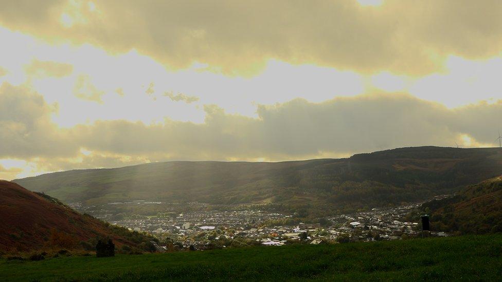 Golygfa o'r Rhondda