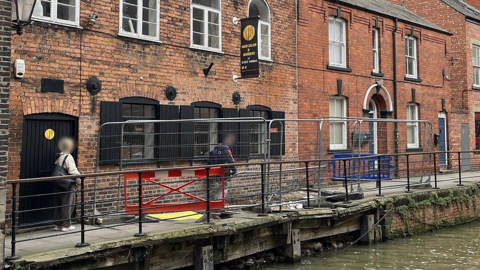 Barriers on footpath