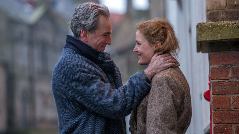 Daniel Day Lewis and Vicky Krieps in Phantom Thread