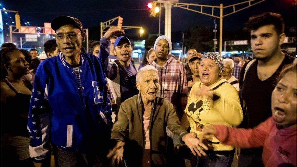 People in Caracas protesting at the shortages (27/12/2017)