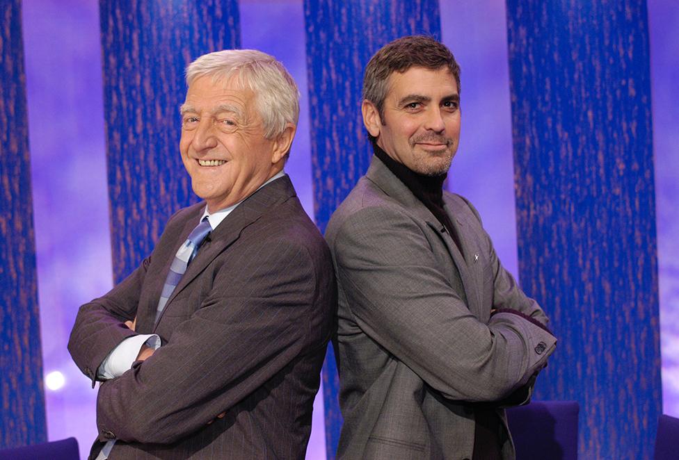 Michael Parkinson and George Clooney in 2003