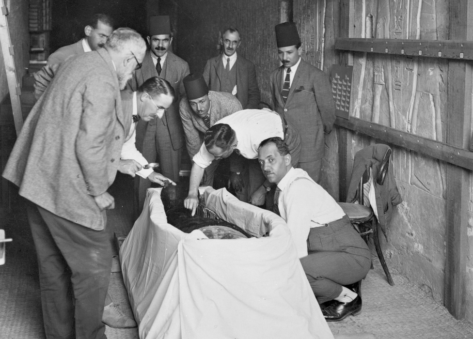 British surgeon Douglas Derry makes the first incision into Tutankhamun's mummified body