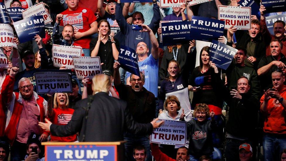 Donald Trump and a crowd in Fort Wayne Indiana