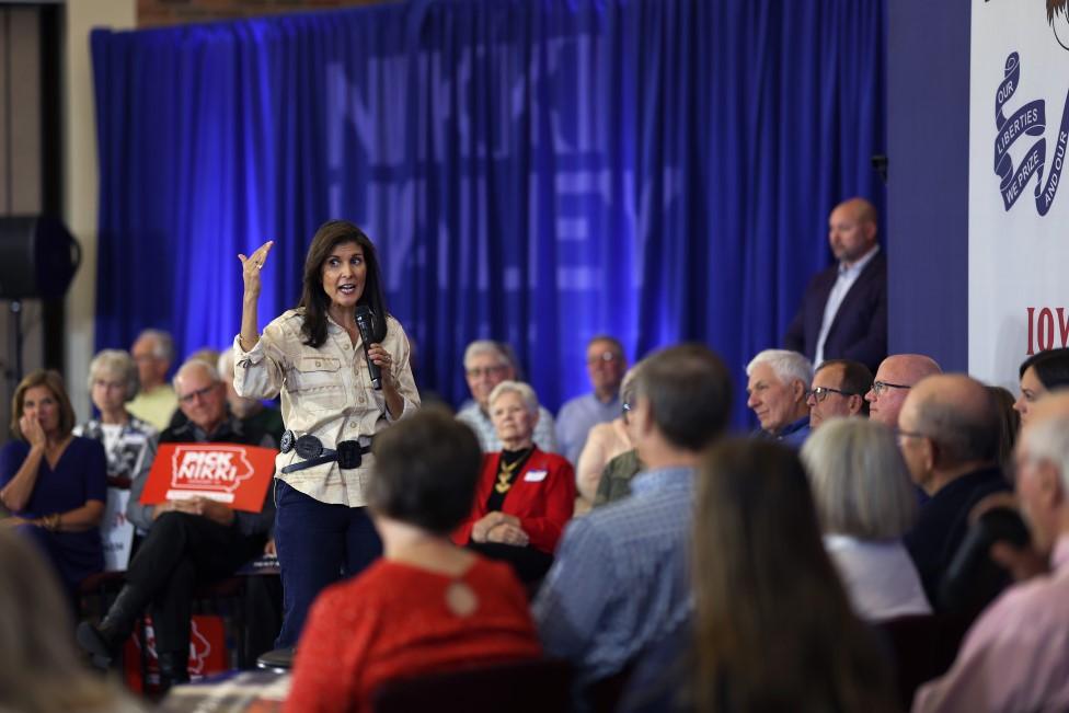 Nikki Haley at Central College, Pella