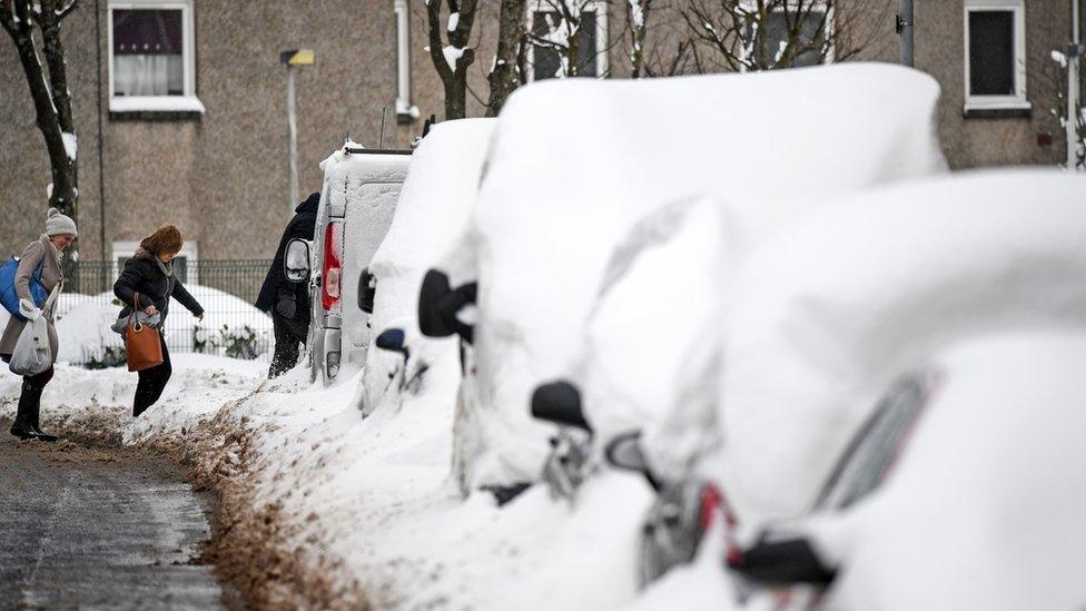 Alexandria in West Dunbartonshire under a thick layer of snow