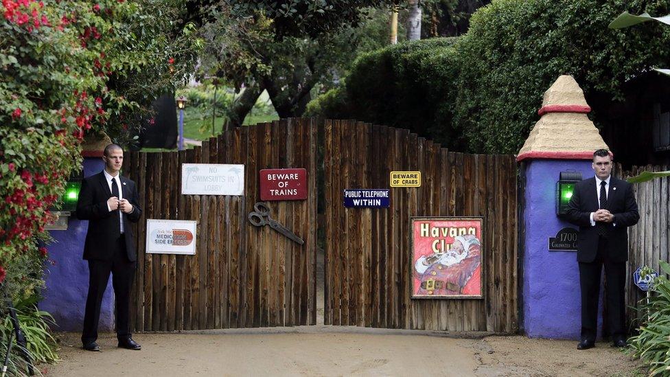 Entrance to Carrie Fisher's house