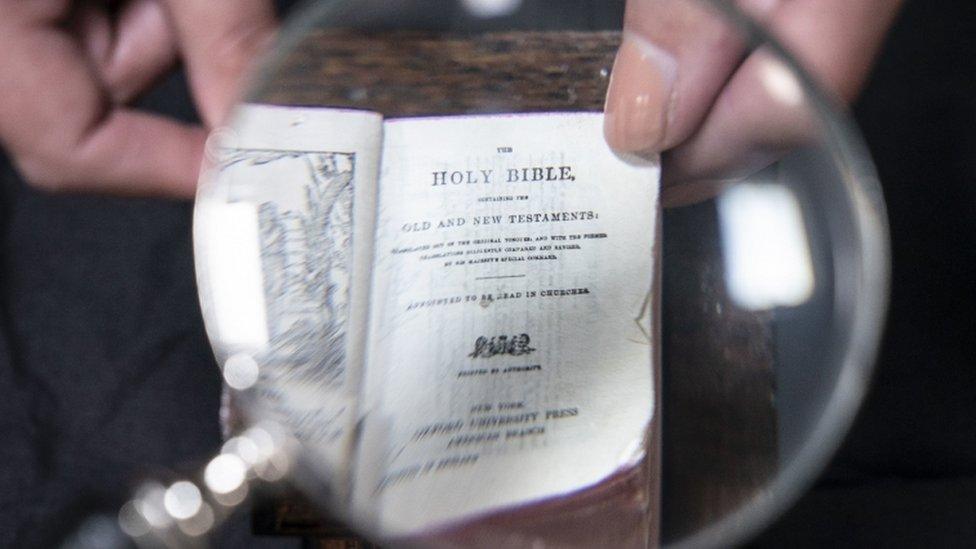 tiny-bible.