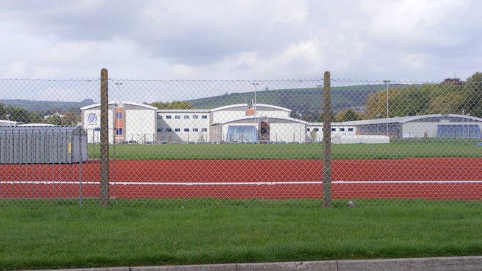 street view of Queen Elizabeth school