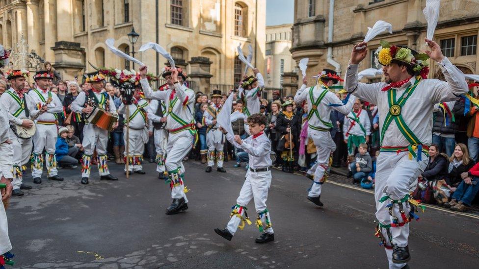 Morris Men in Radcliffe Square