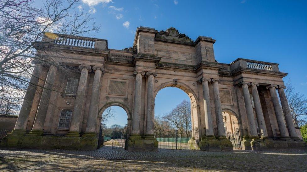 Entrance to Birkenhead Park