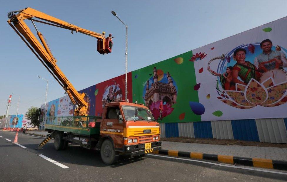 Mural and paintings on the way to the International airport ahead of the upcoming G20 Heads of State and Government Summit in New Delhi, India, 04 September 2023. Indian capital is all set for G20 summit scheduled for 9 and 10 September.