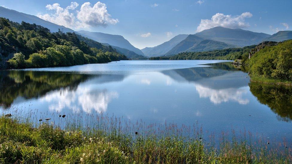 Iwan Williams from Llanrug took this picture of Llyn Padarn from Pont Penllyn.