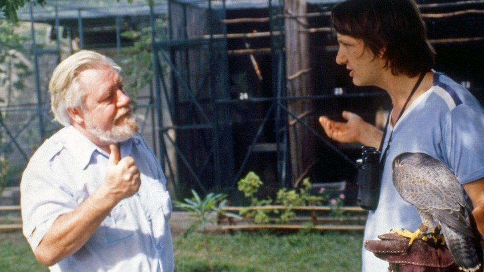 Gerald Durrell (left) with Carl Jones in Mauritius