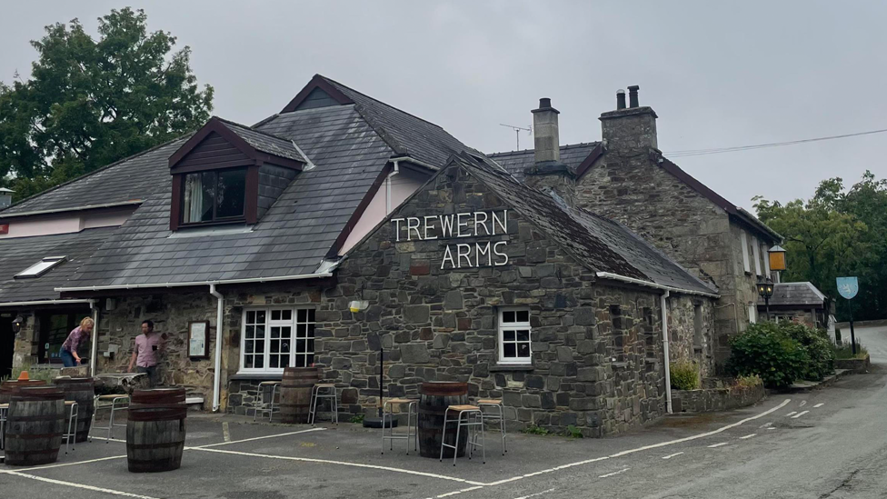 Trewern Arms