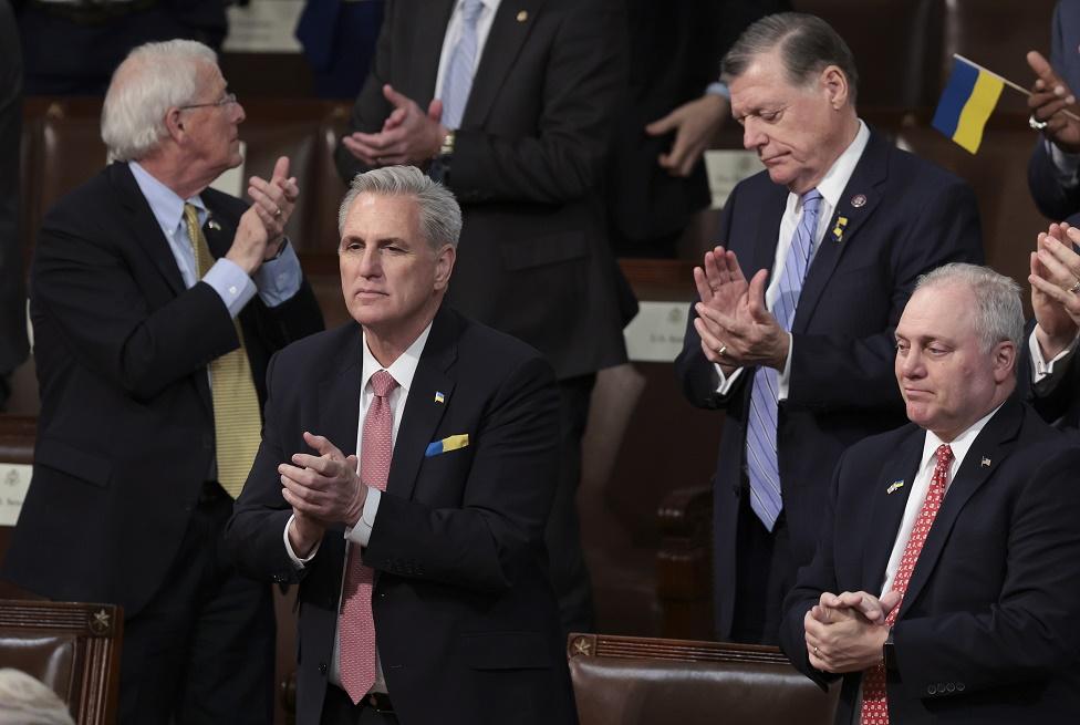 Republicans wearing Ukraine colours