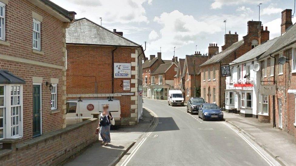 High Street, Pewsey