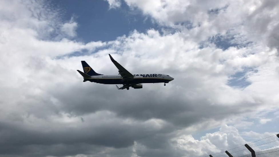 Plane landing at East Midlands Airport