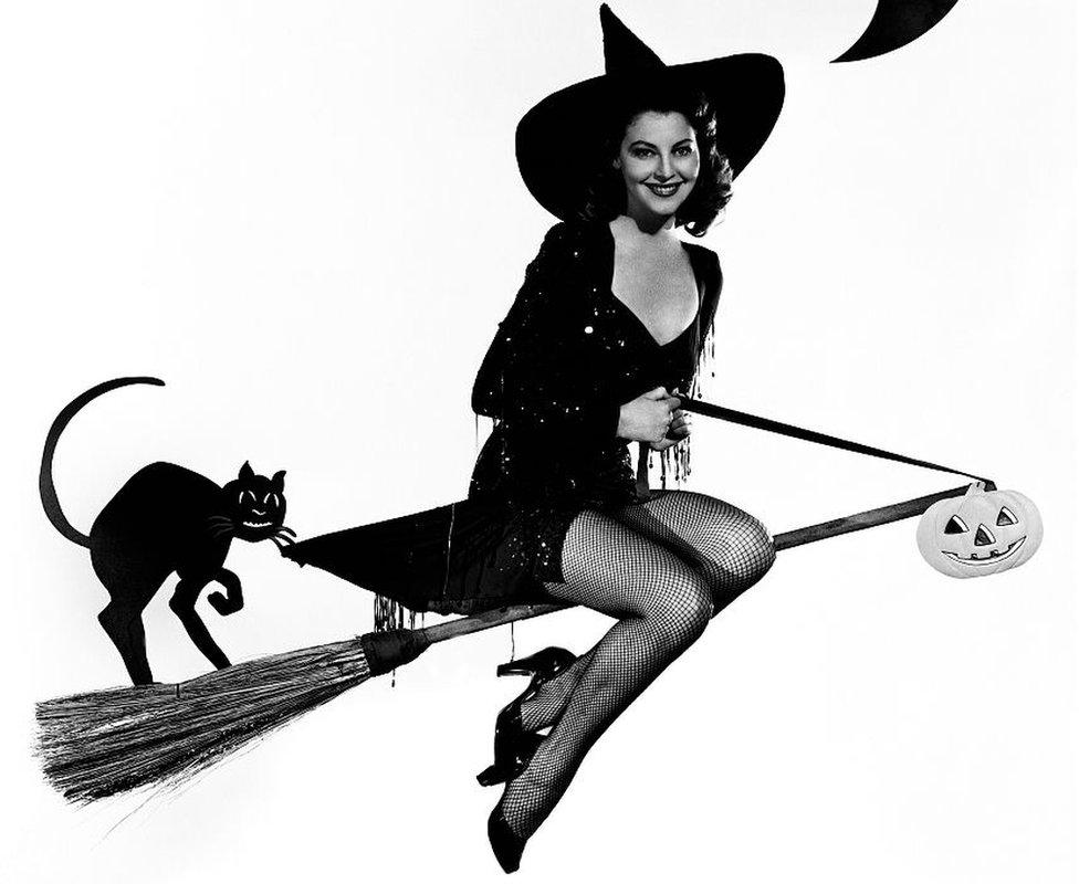 Ava Gardner as a sexy Hollywood witch