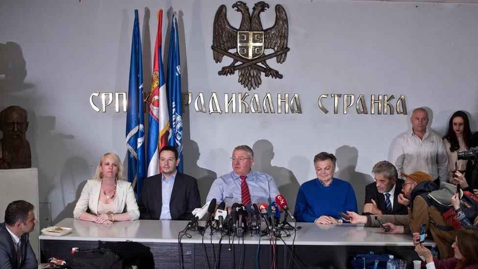 Vojislav Seselj, centre, speaks at a press conference in Belgrade, Serbia (24 April 2016)