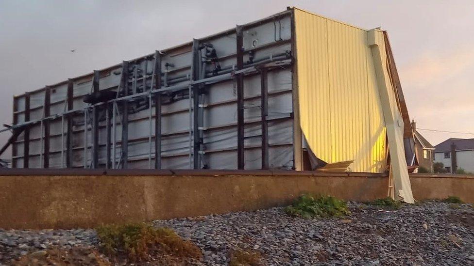 caravan blown over by strong winds in Kilkeel