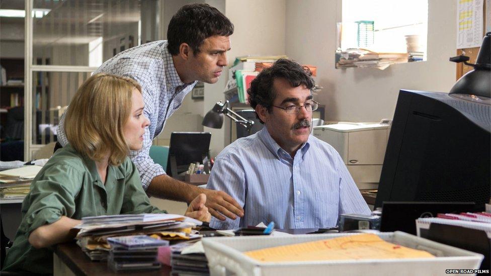 Rachel McAdams as Sacha Pfeiffer, Mark Ruffalo as Michael Rezendes and Brian d’Arcy James as Matt Carroll